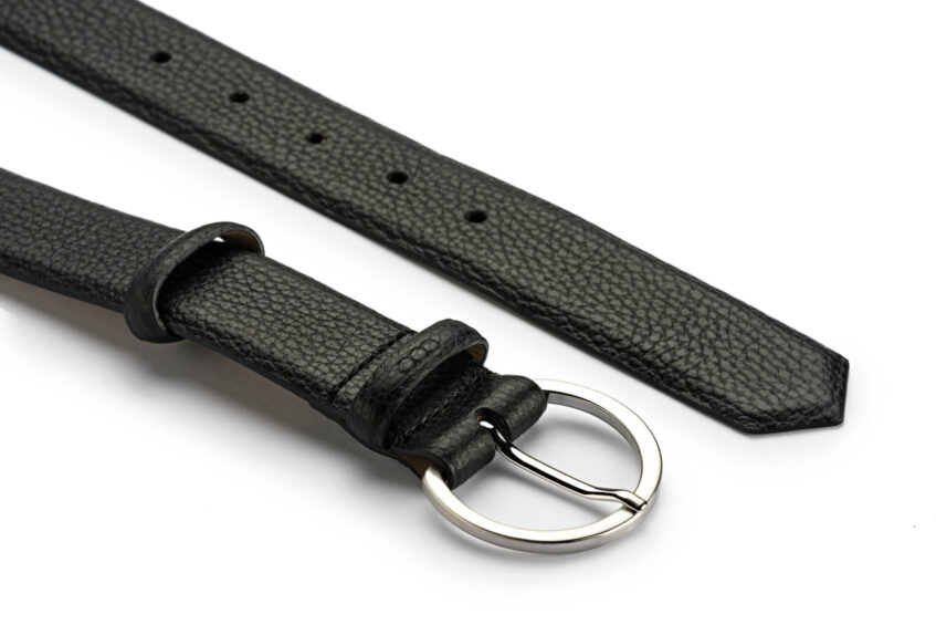 Damengürtel <br /><sup>Genarbtes Leder schwarz – silber</sup> – Bild 2